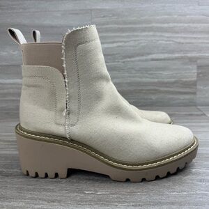 Nicole Miller Pocas Canvas Cream Chunk Heel Chelsea Boots Womens Size 8.5